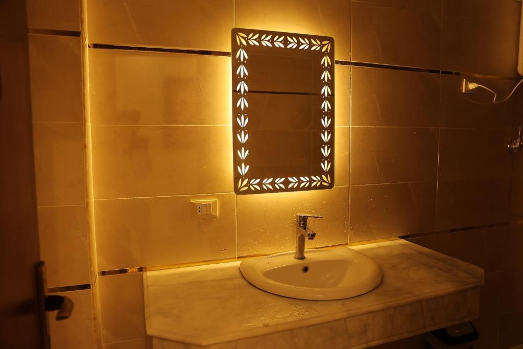 Koupelna v ubytování Town Hotel Cairo