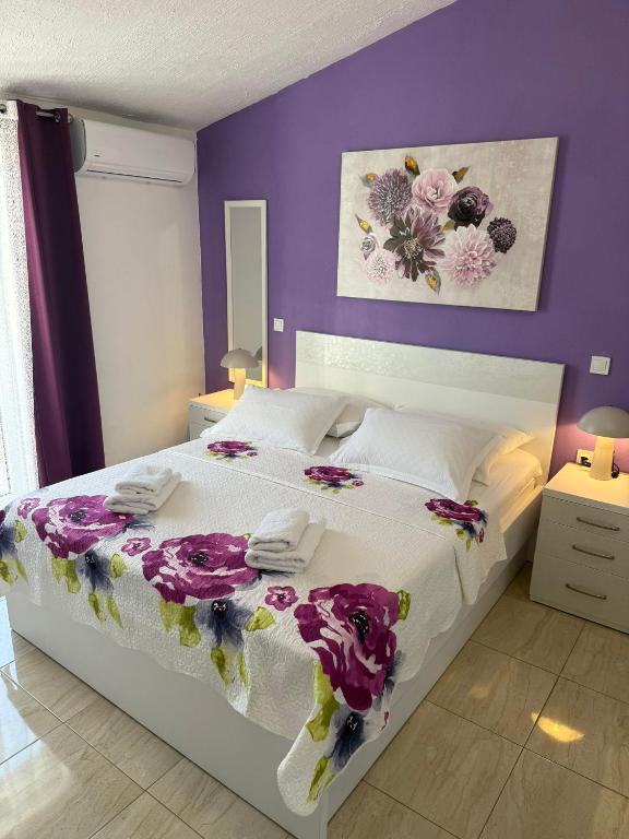Posteľ alebo postele v izbe v ubytovaní Apartment Universe