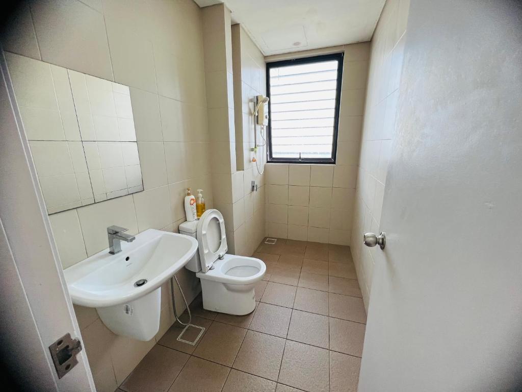 Koupelna v ubytování Studio I-Soho D'Gunduls Homestay by DGH I-CITY