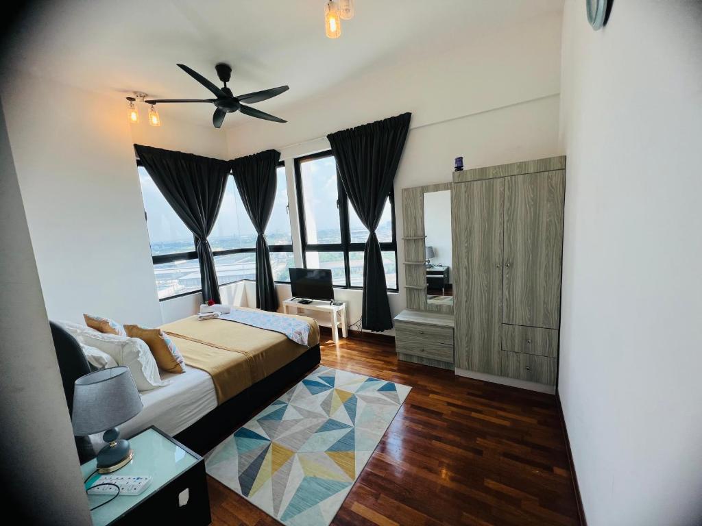 Postel nebo postele na pokoji v ubytování Studio I-Soho D'Gunduls Homestay by DGH I-CITY