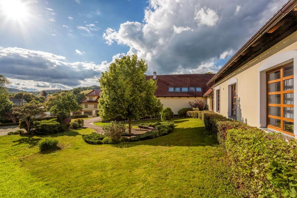 Zahrada ubytování Pension U Lípy