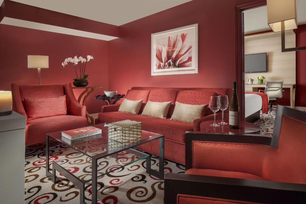 Downtown Grand Hotel & Casino - 