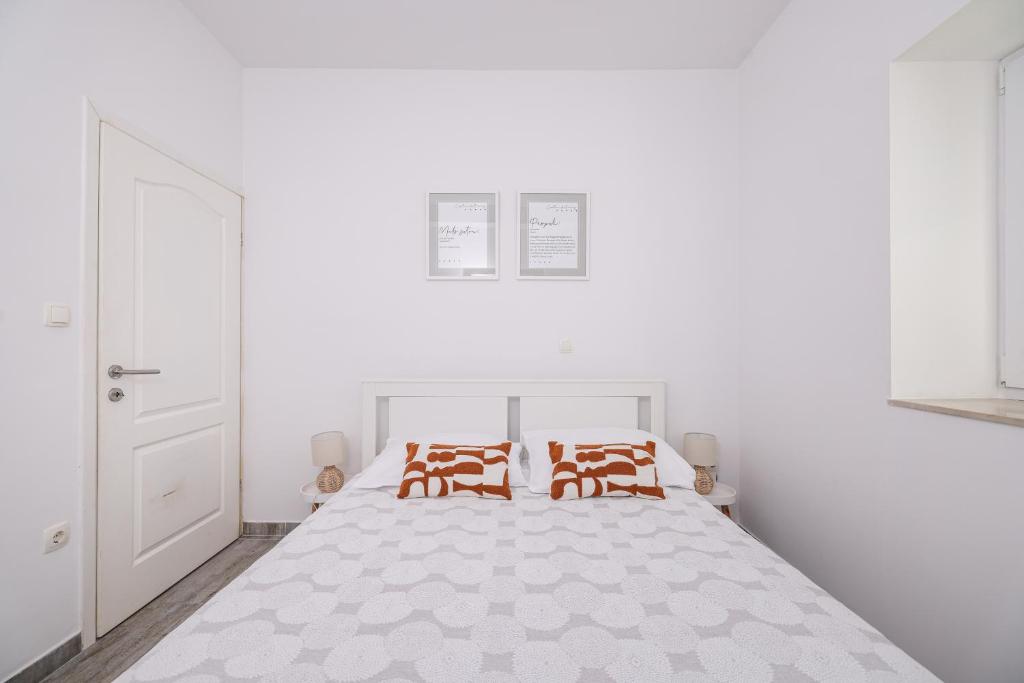 Pavle's Apartment - 2