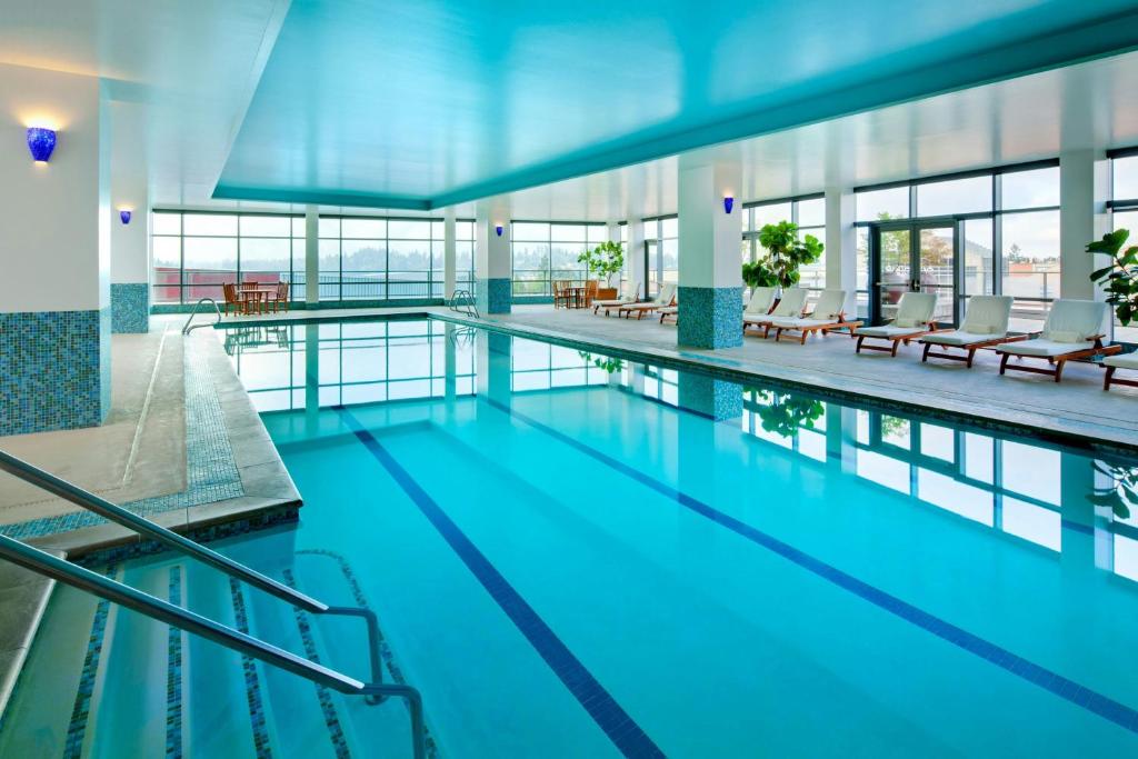 Bazén v ubytování The Westin Bellevue nebo v jeho okolí