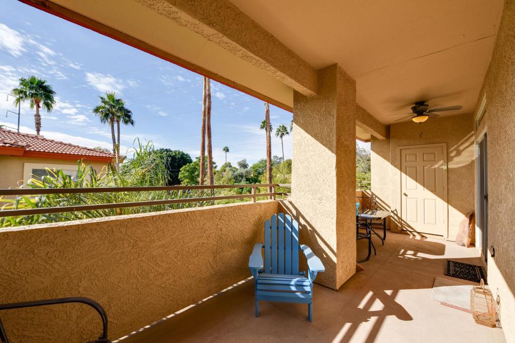 Balkón nebo terasa v ubytování 14 Mi to Dtwn Phoenix Condo with Balcony and Spa!