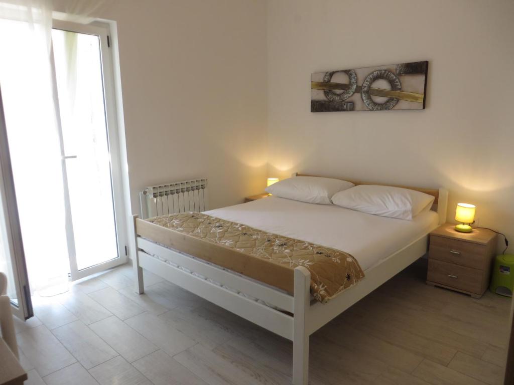 Antonija Apartments with Pool - Studio With Pool View