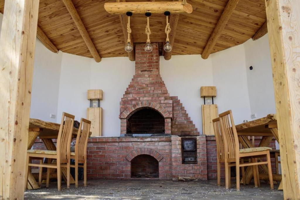 Fotografie z fotogalerie ubytování Pensiunea Casa Sofia v destinaci Baia de Fier