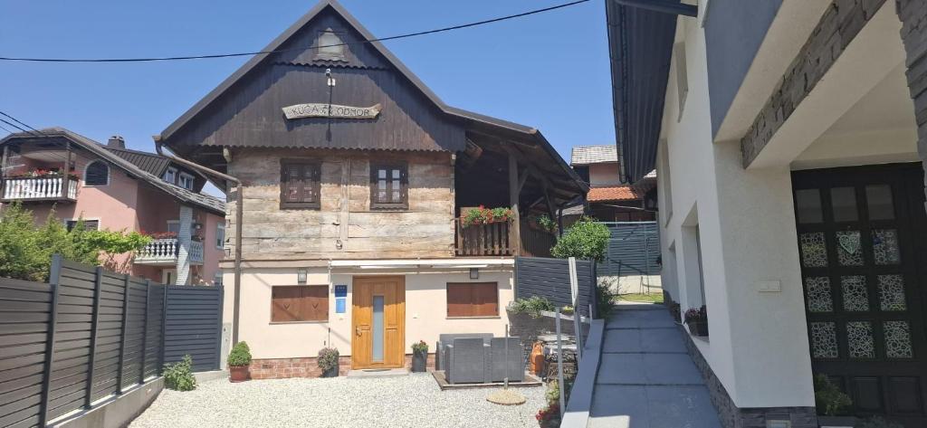 Gambar di galeri bagi Holiday Homes 4N di Gornje Jesenje