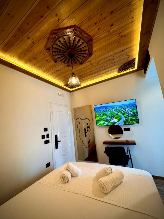 Postel nebo postele na pokoji v ubytování Martin Luxury Hotel
