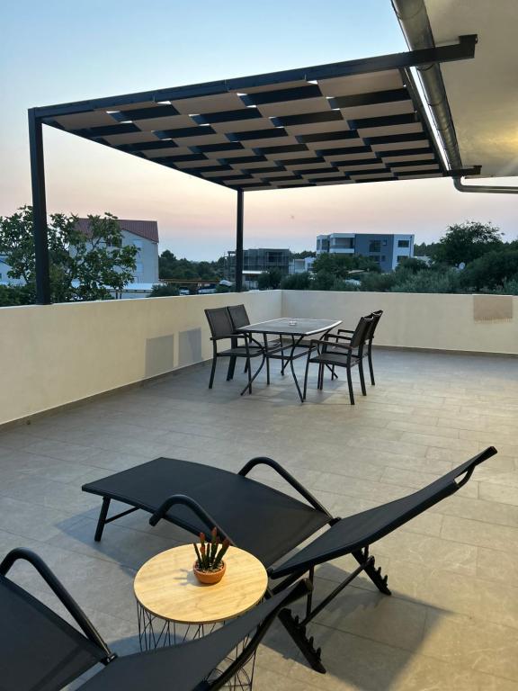 Balkón nebo terasa v ubytování Apartment near sea ,,Brale'' - Galešnica