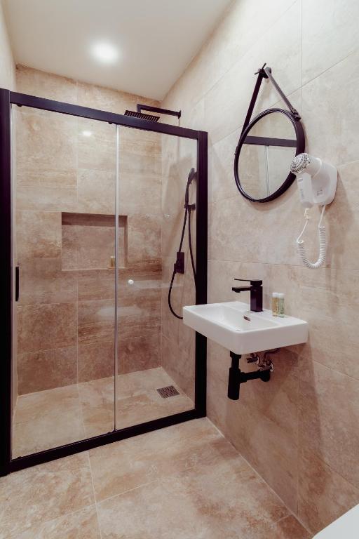 Roel Boutique B&B - 8