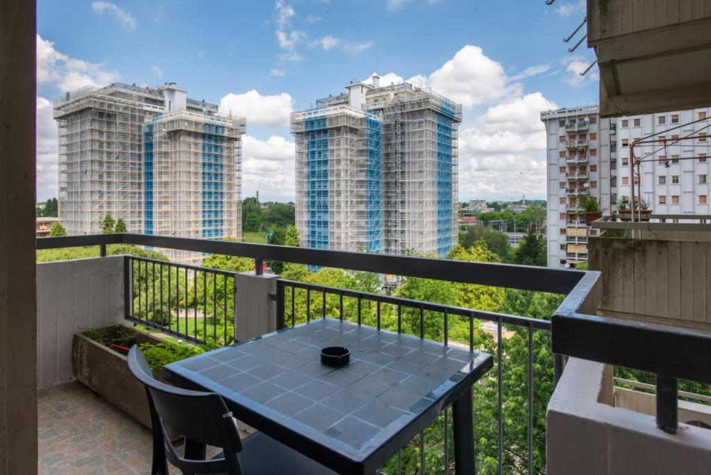 Balkoni atau teres di Arish Downtown Venice Apartment