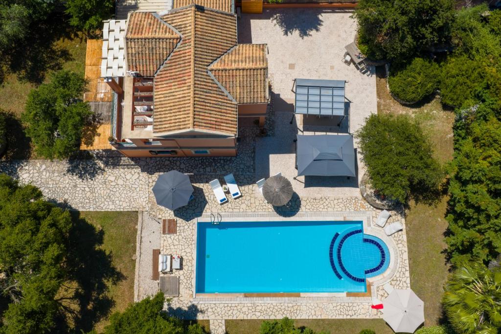 Bazén v ubytování Villa Michel nebo v jeho okolí