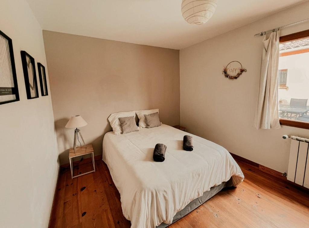 Posteľ alebo postele v izbe v ubytovaní Maison tout confort avec piscine