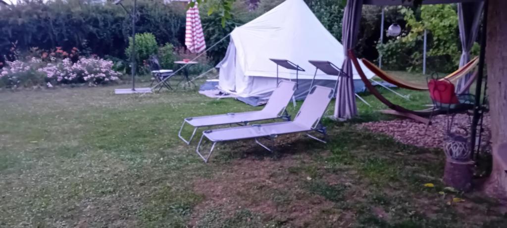 Zahrada ubytování CAMPING in your OWN tent,