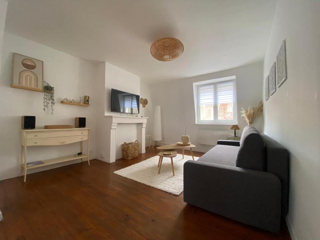 Μια τηλεόραση ή/και κέντρο ψυχαγωγίας στο Duplex Belle Rade