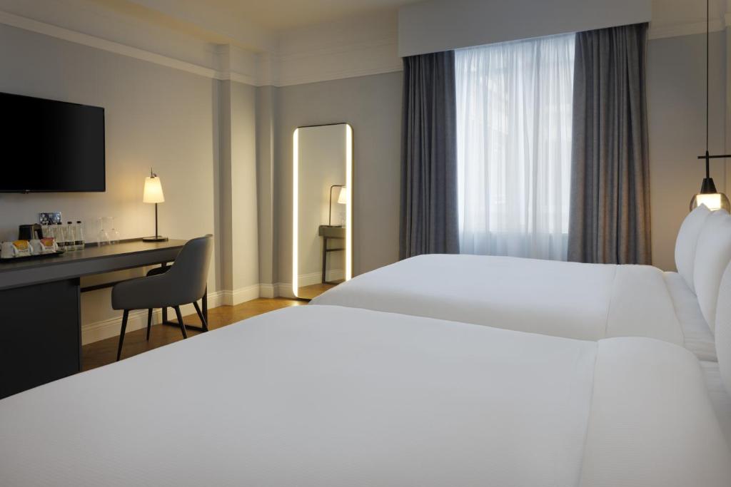 The Queens Hotel - Resim 11