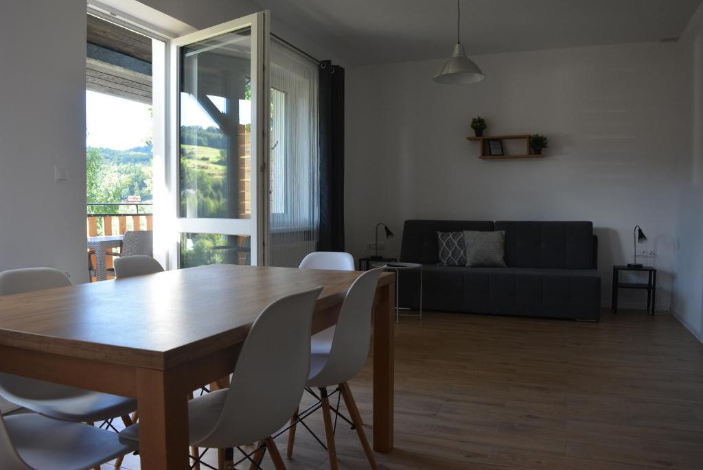 Posedenie v ubytovaní Apartamenty Asturia Rymanów Zdrój