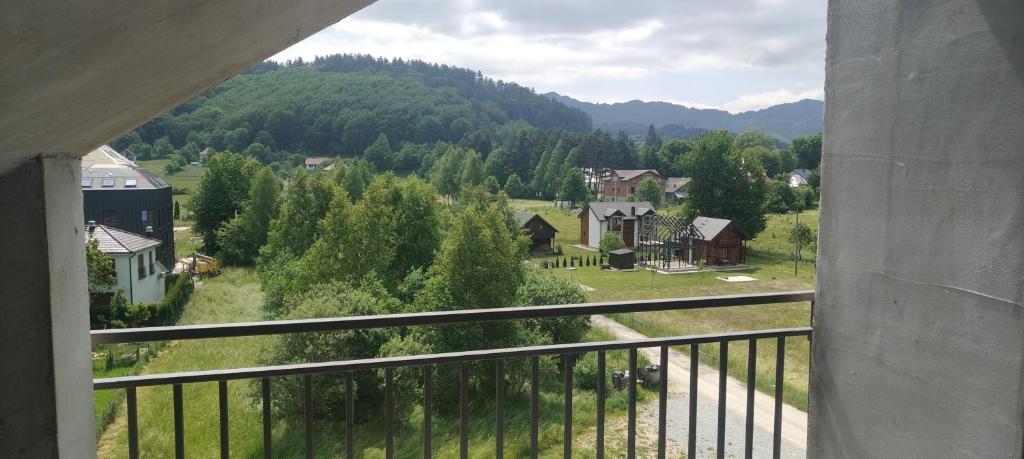 Nespecifikovaný výhled na hory nebo výhled na hory při pohledu z apartmánu