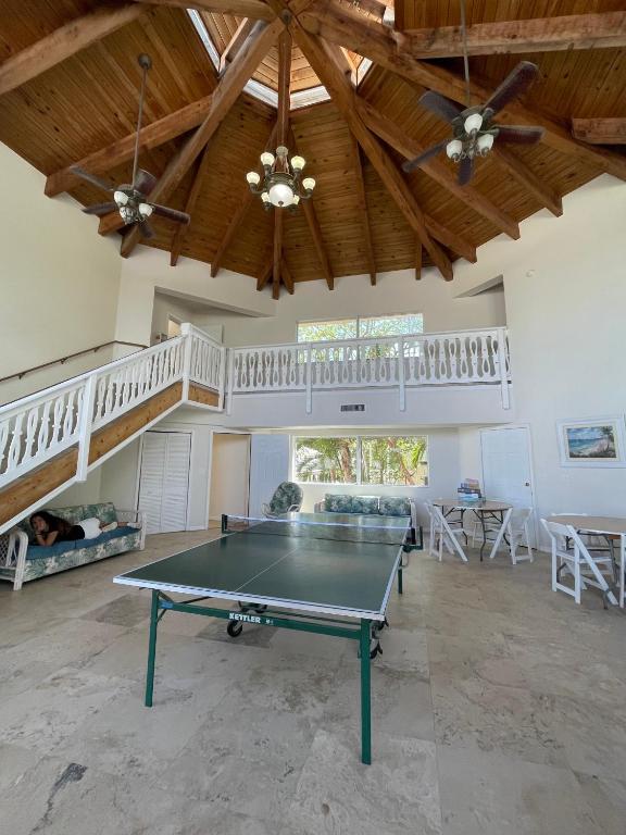 Coconut Cove Resort & Marina photo