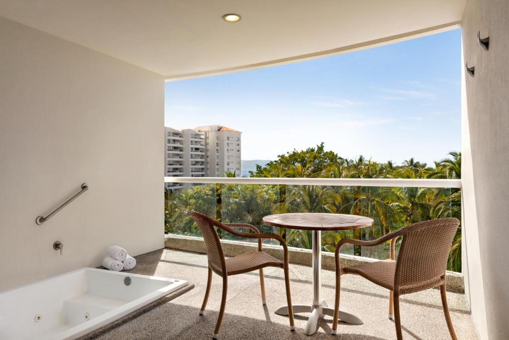Fiesta Americana Riviera Nayarit Resort All Inclusive & Spa - Junior Suite, Tropical View, 1 King