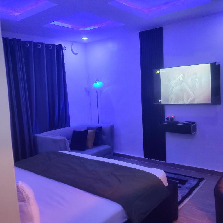 TV a/nebo společenská místnost v ubytování Weltons Apartments