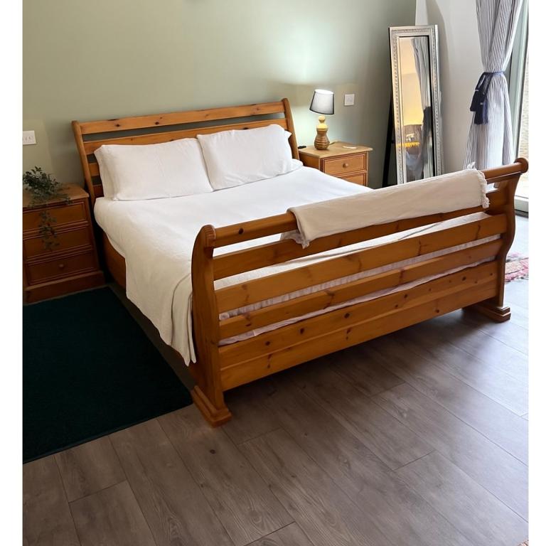Tempat tidur dalam kamar di Siochain Agus Ciuin Teach