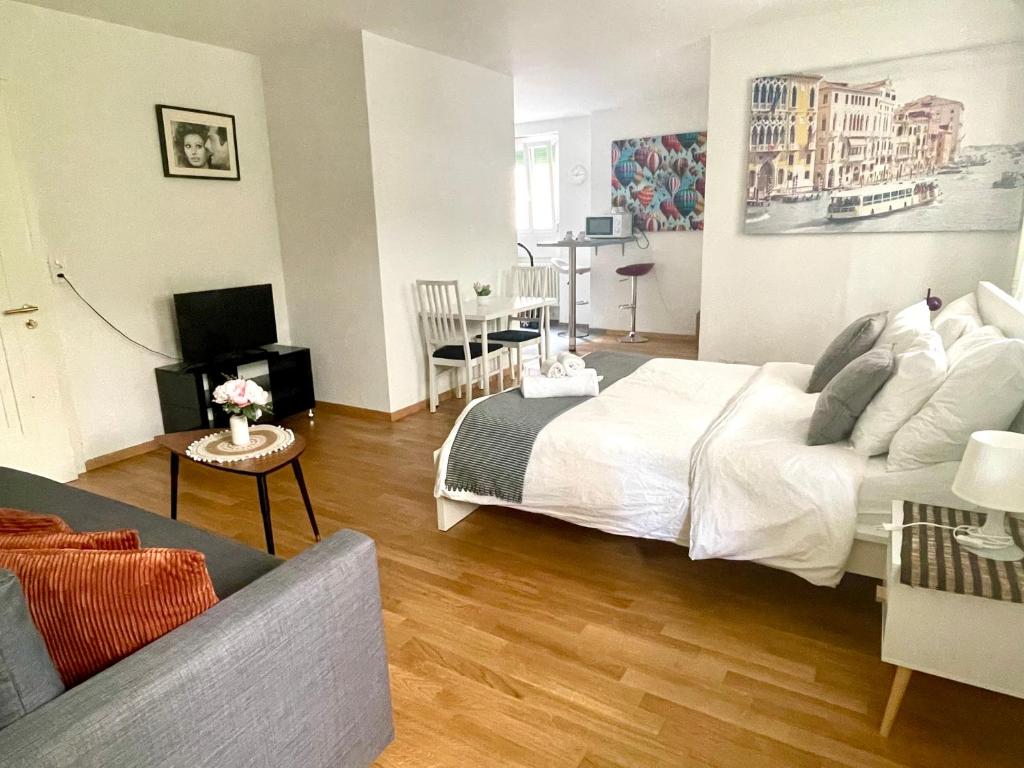 5 min walking from Lausanne gare