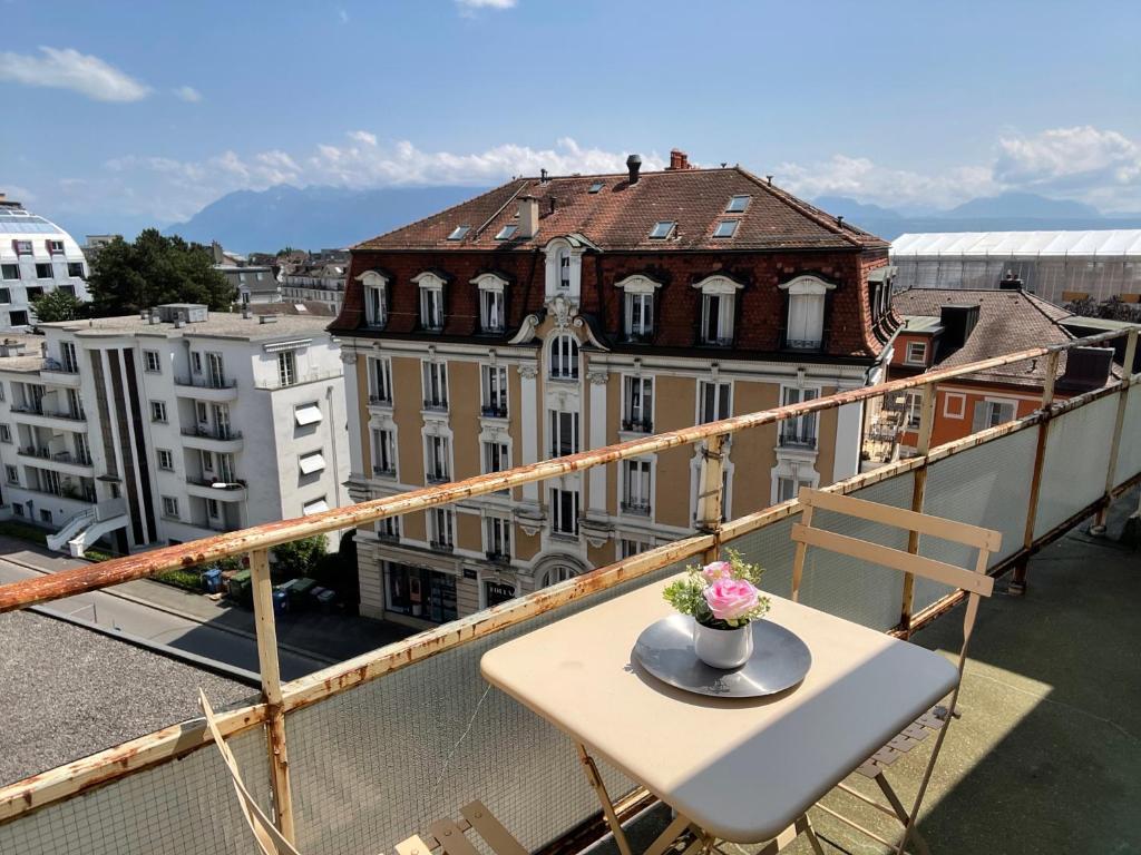 Beautiful studio 2 minutes from Lausanne Train Station - Resim 10