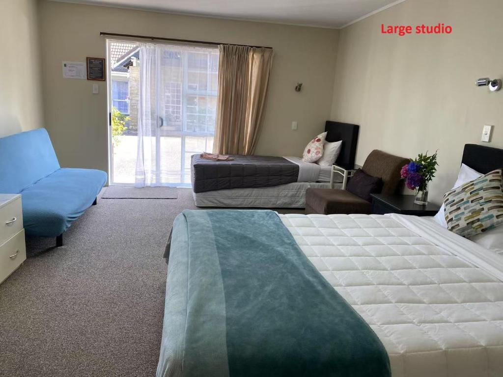 Malones Spa Motel - Resim 41