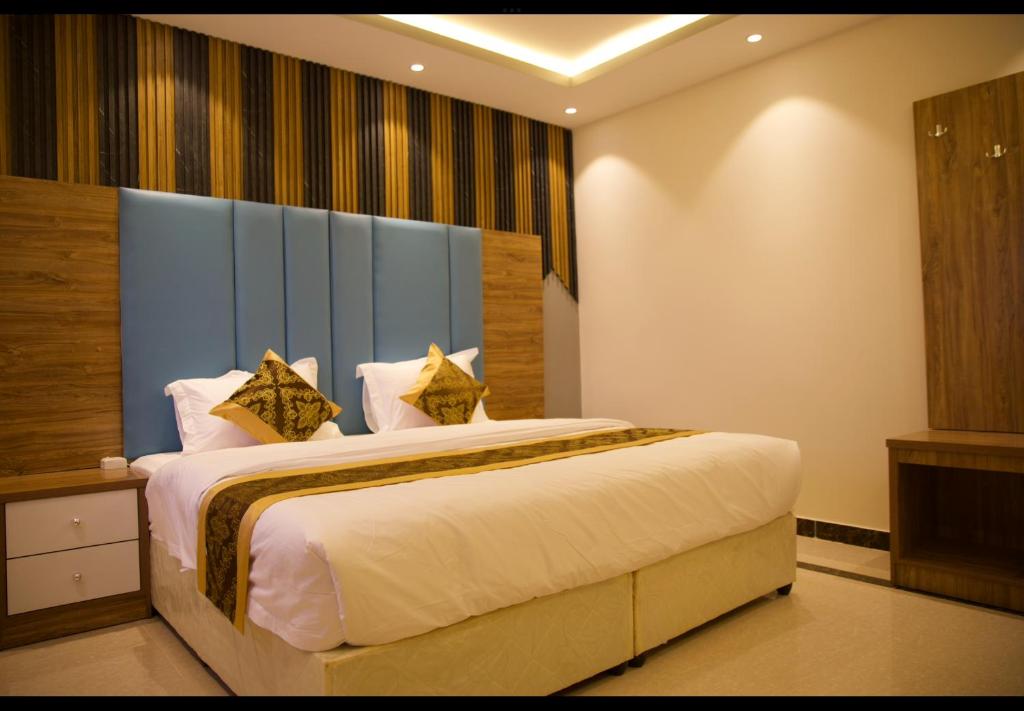 Φωτογραφία από το άλμπουμ του شقق برج رسيس المخدومة σε Ταμπούκ