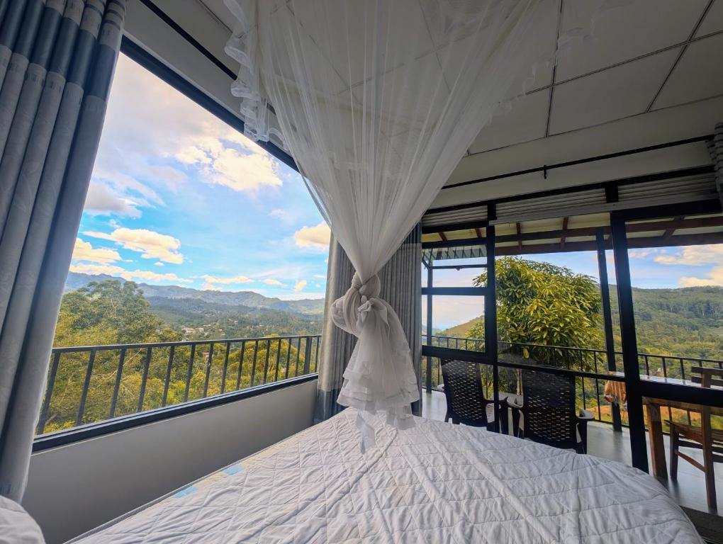 Nespecifikovaný výhled na hory nebo výhled na hory při pohledu z bed and breakfast