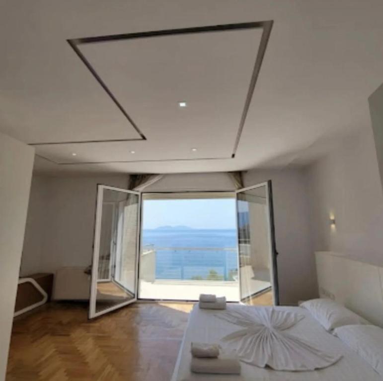 Vlora seaview apartments