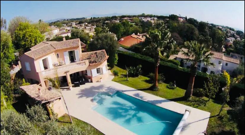 Kolam renang di atau dekat dengan Manifique Villa de Antibes