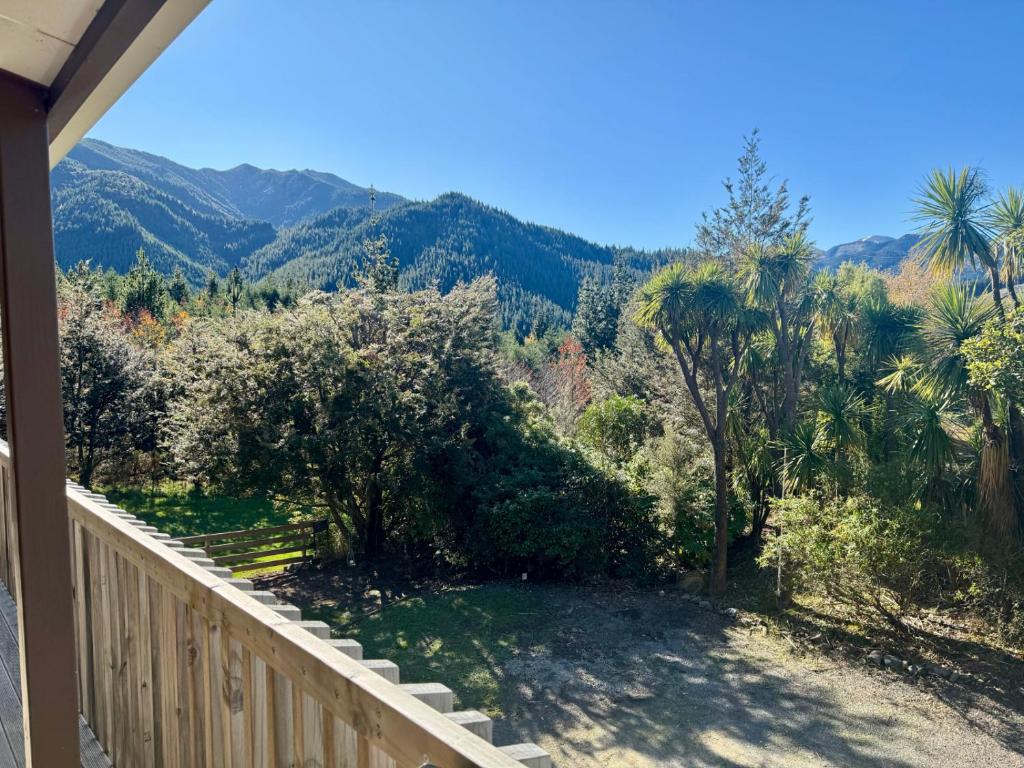 22 Acheron Heights - Resim 15