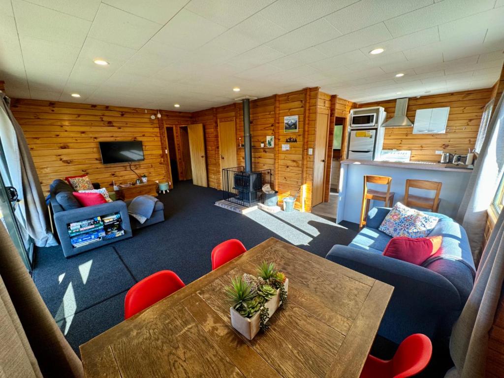 22 Acheron Heights - Resim 5