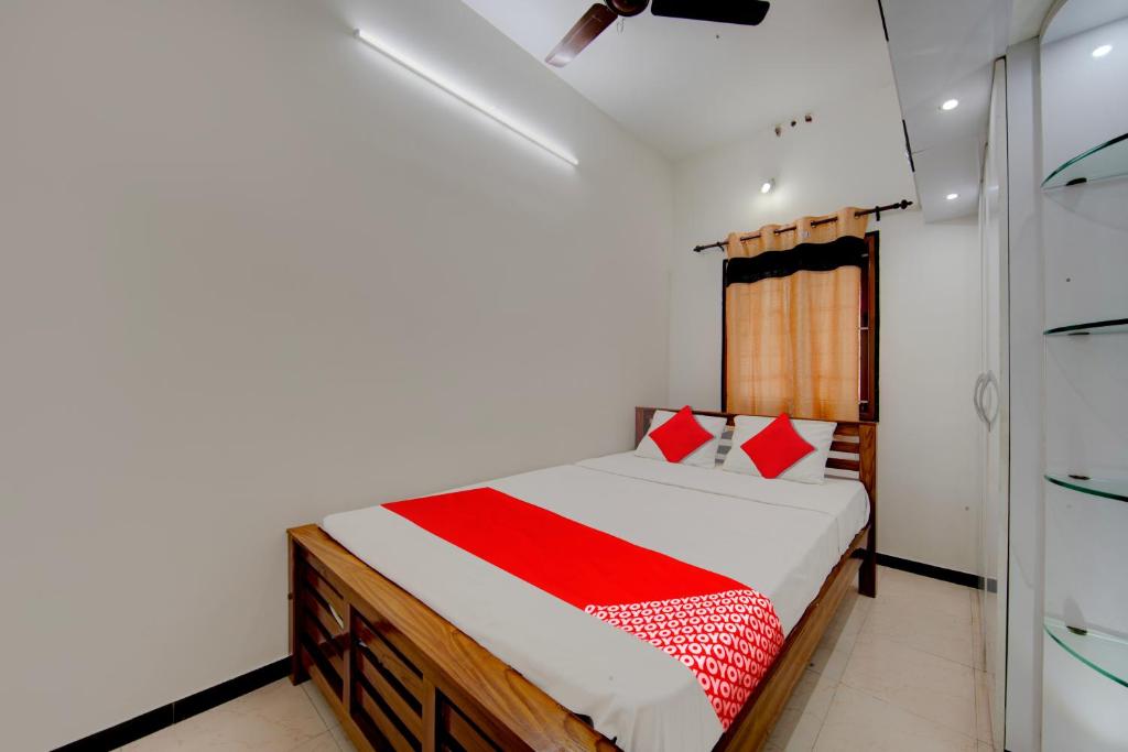 Fotografie z fotogalerie ubytování Hotel O SMS HOMES v destinaci Kójamputtúr