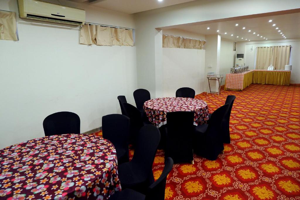 Restaurace v ubytování Hotel Sai Vijay