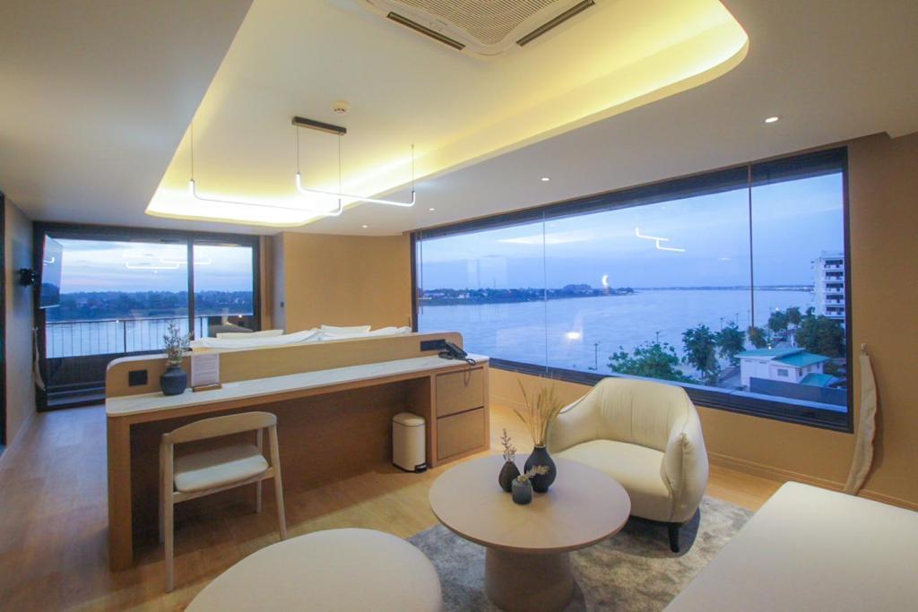 LePont Riverfront Resort Nongkhai - Suite Junior Plus