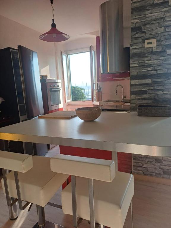 Kuchyň nebo kuchyňský kout v ubytování Brando's Home
