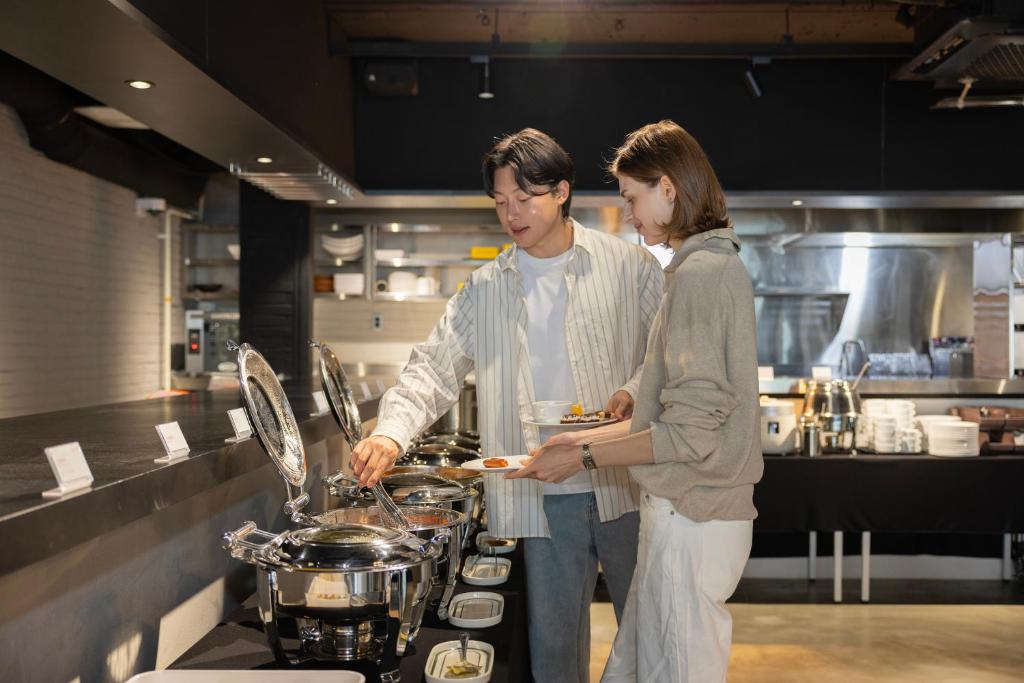 Hóspedes ficando em Nouvelle Hotel Seoul Itaewon by Aank