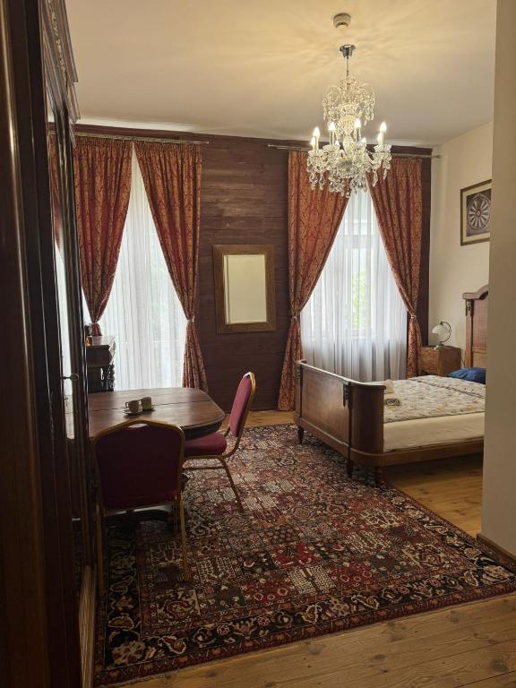 Lódzki Palacyk Historic Hotel - Resim 6