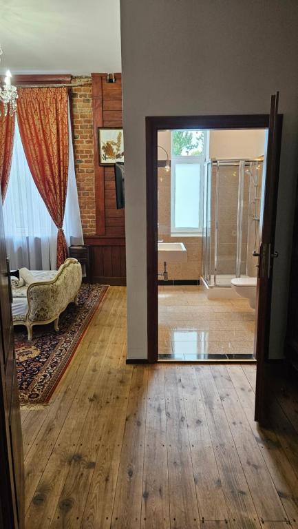 Lódzki Palacyk Historic Hotel - Resim 7