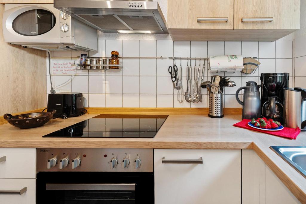 Kuchyň nebo kuchyňský kout v ubytování Ferienwohnung Zapf