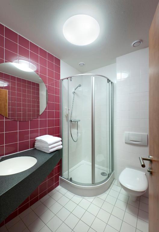 Hotel Hannover-Garbsen - Familienzimmer (2 Erwachsene + 2 Kinder)
