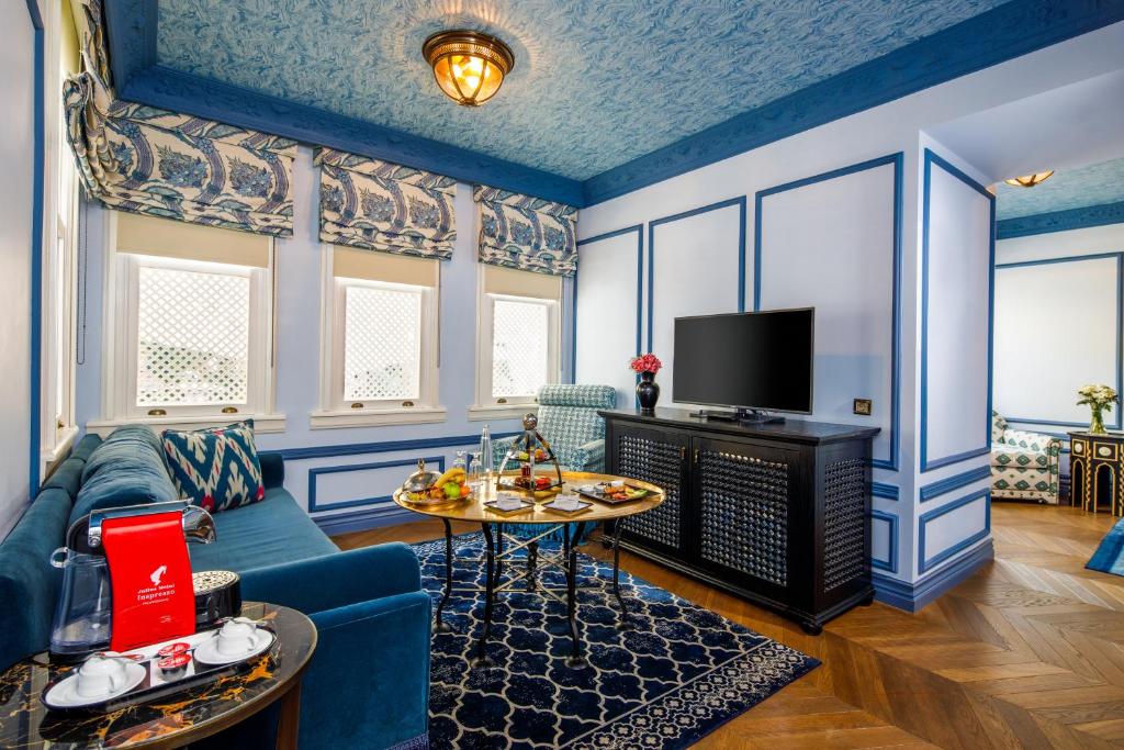 Hagia Sofia Mansions Istanbul, Curio Collection by Hilton - 1