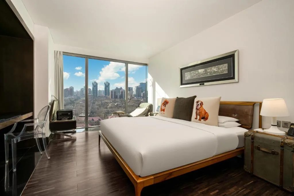 Deluxe Suite with Terrace