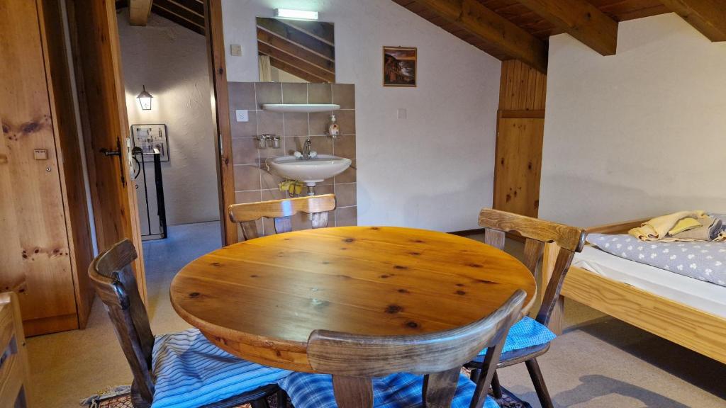 Postel nebo postele na pokoji v ubytování Apartment Etzel