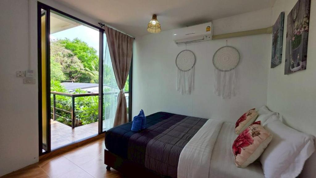 Comfortable Room