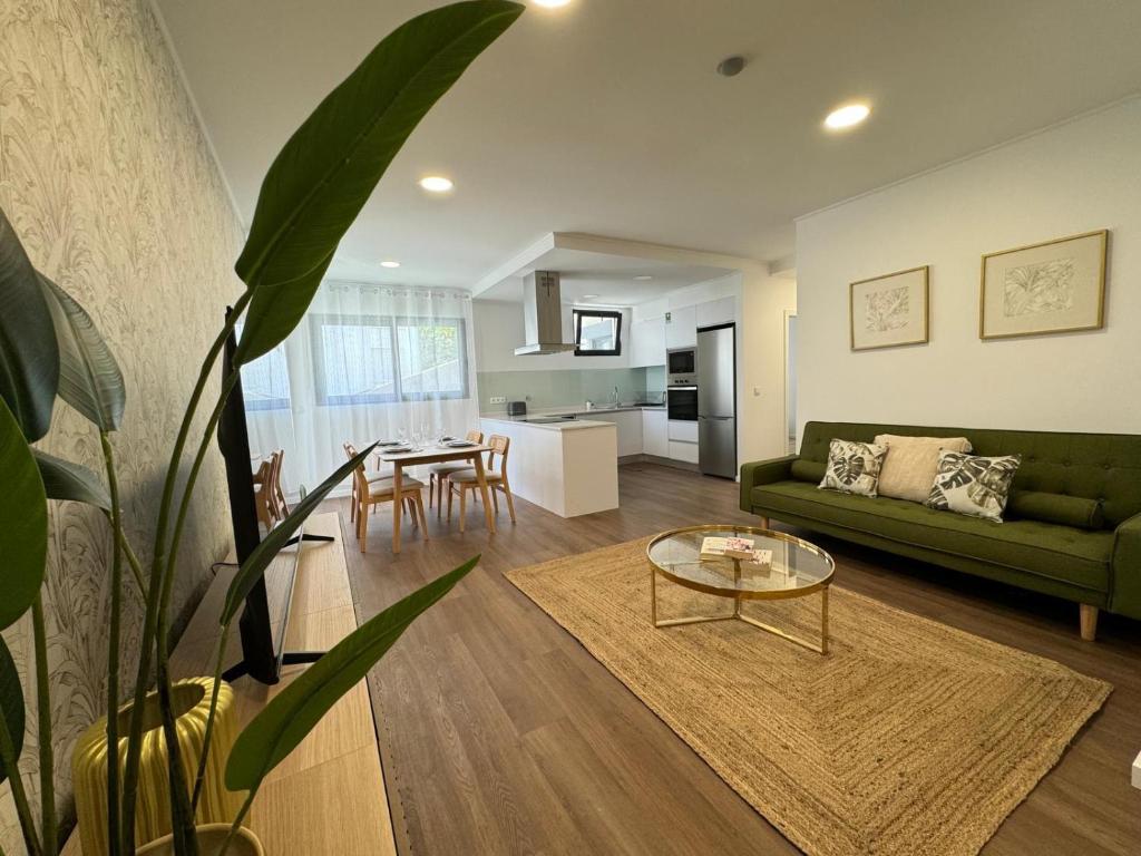 Stay In Virtudes II